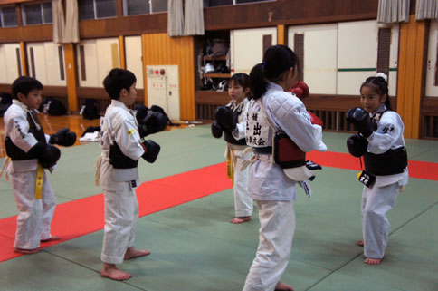 サタディナイト・寒い夜ニッポンケンッポウ！