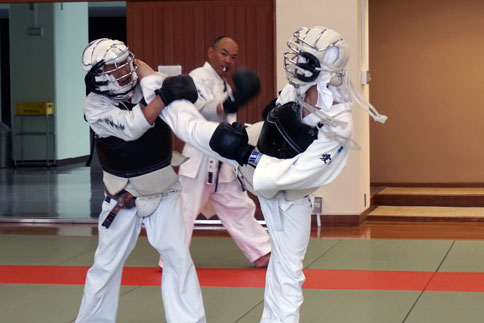 ファイル 1594-3.jpg