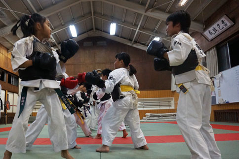 ファイル 1659-3.jpg