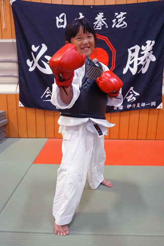 ファイル 1705-3.jpg