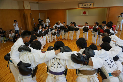 御坊支部今治夏合宿・今治拳友会合同練習