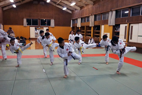 ファイル 1915-1.jpg