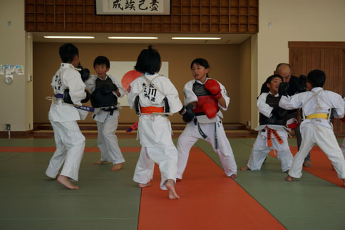 ファイル 2032-1.jpg