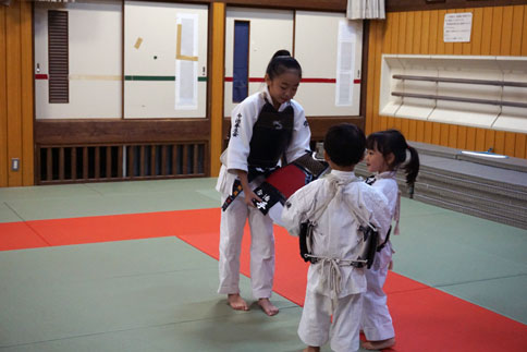 ファイル 2066-2.jpg