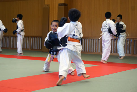 ファイル 2085-2.jpg