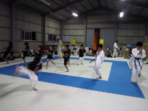 ファイル 557-1.jpg