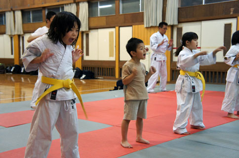 ｢にこにこ～～～。｣