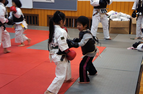 ファイル 900-3.jpg