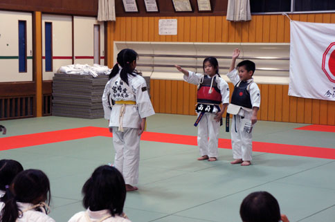 ファイル 981-5.jpg